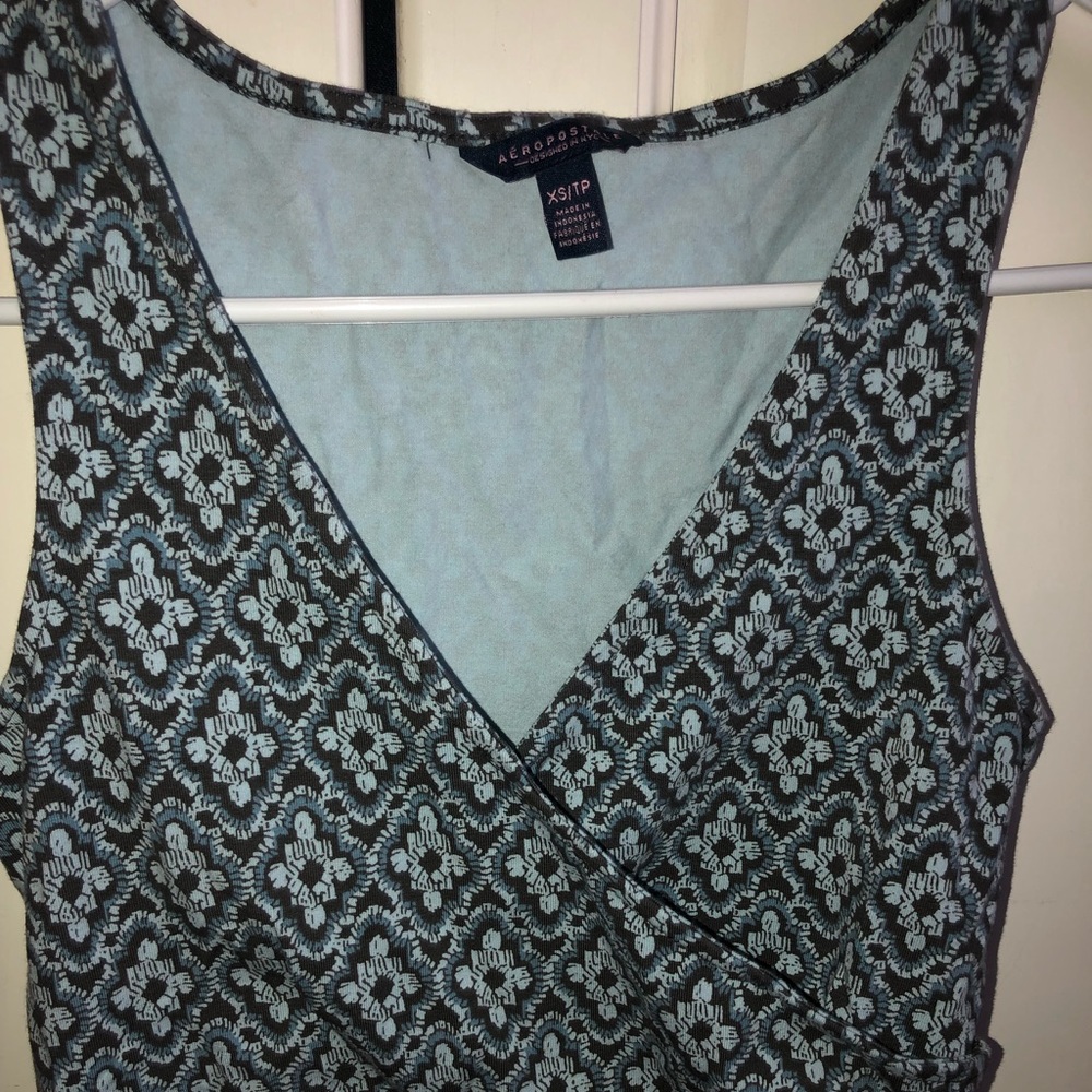 Never worn crop top !